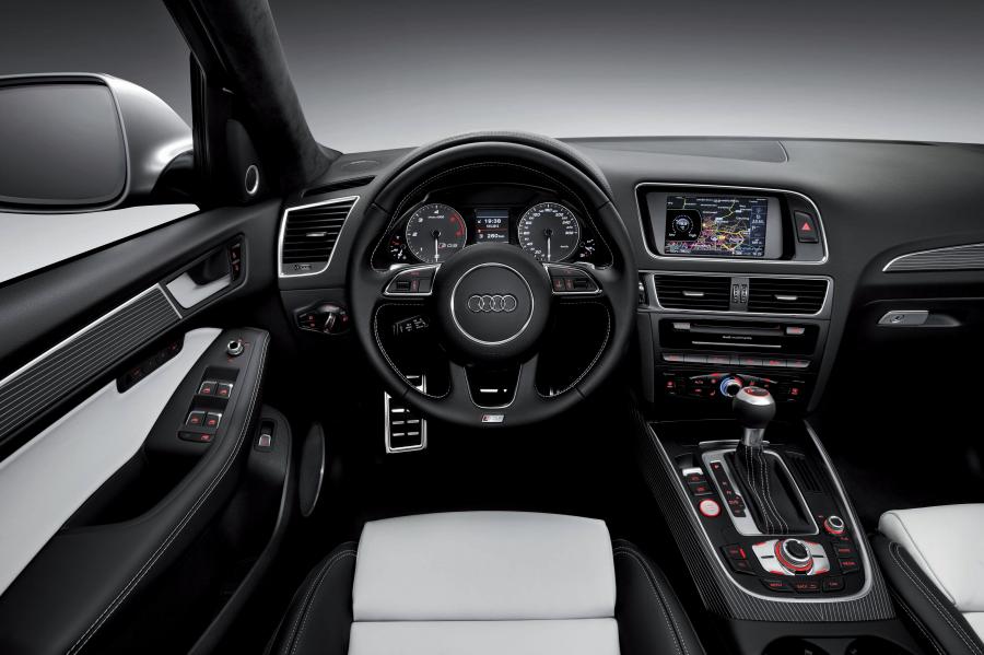 Торпедо Audi SQ5 TDI (8R) 2013 года  (WW) (фото 52 из 73)